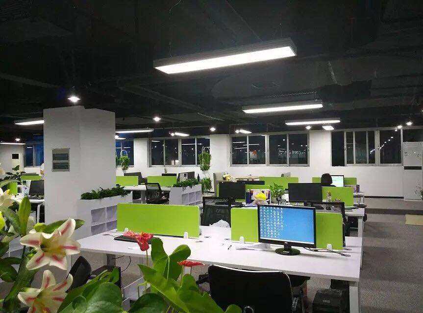 辦公室家具開(kāi)放式屏風(fēng)辦公桌